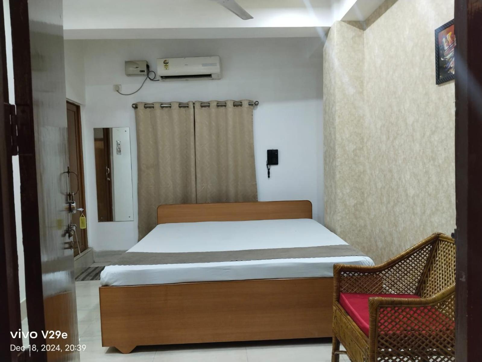 The Executive Inn Γουβαχάτι Εξωτερικό φωτογραφία